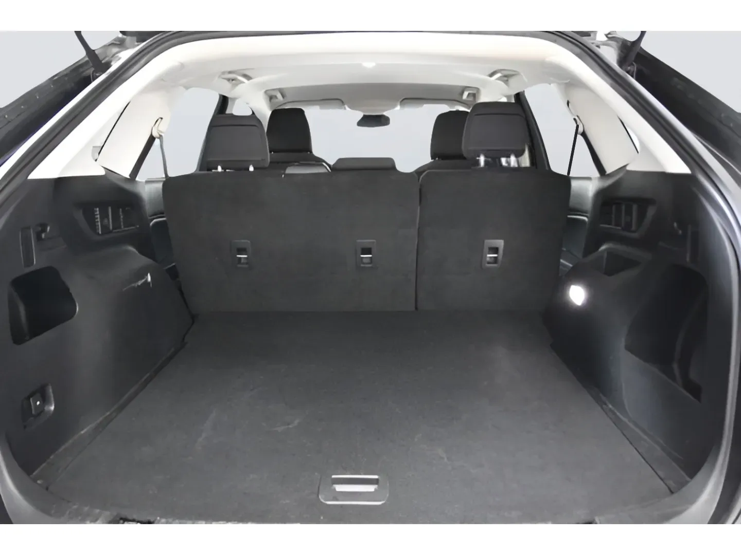 2020 Ford Edge SE photo 36
