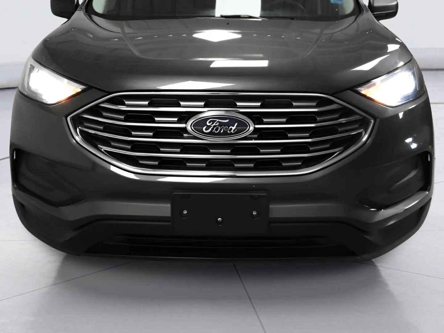 2020 Ford Edge SE photo 11