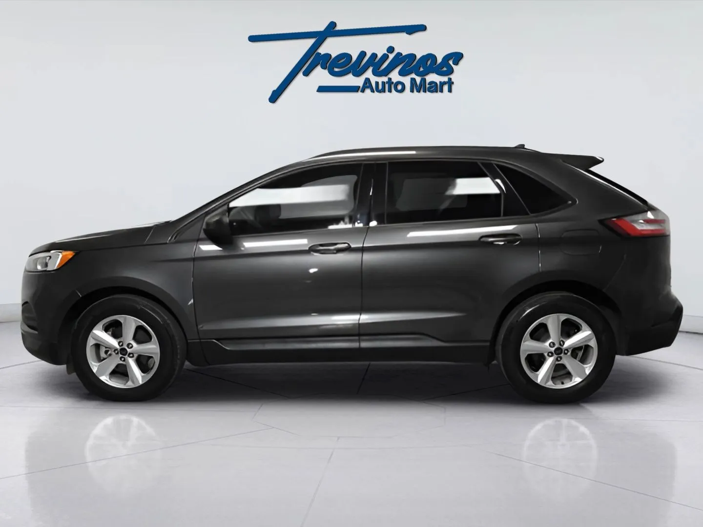 2020 Ford Edge SE photo 15