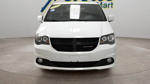 More photos of 2018 Dodge Grand Caravan SE at Trevinos Auto Mart, TX