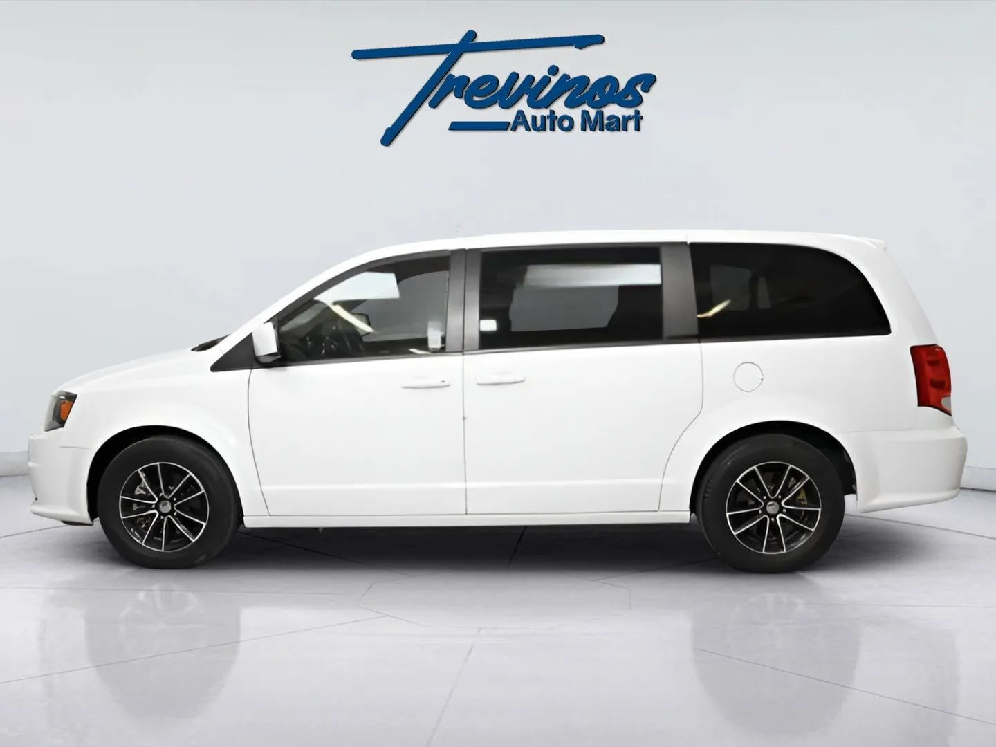 2018 Dodge Grand Caravan SE photo 17