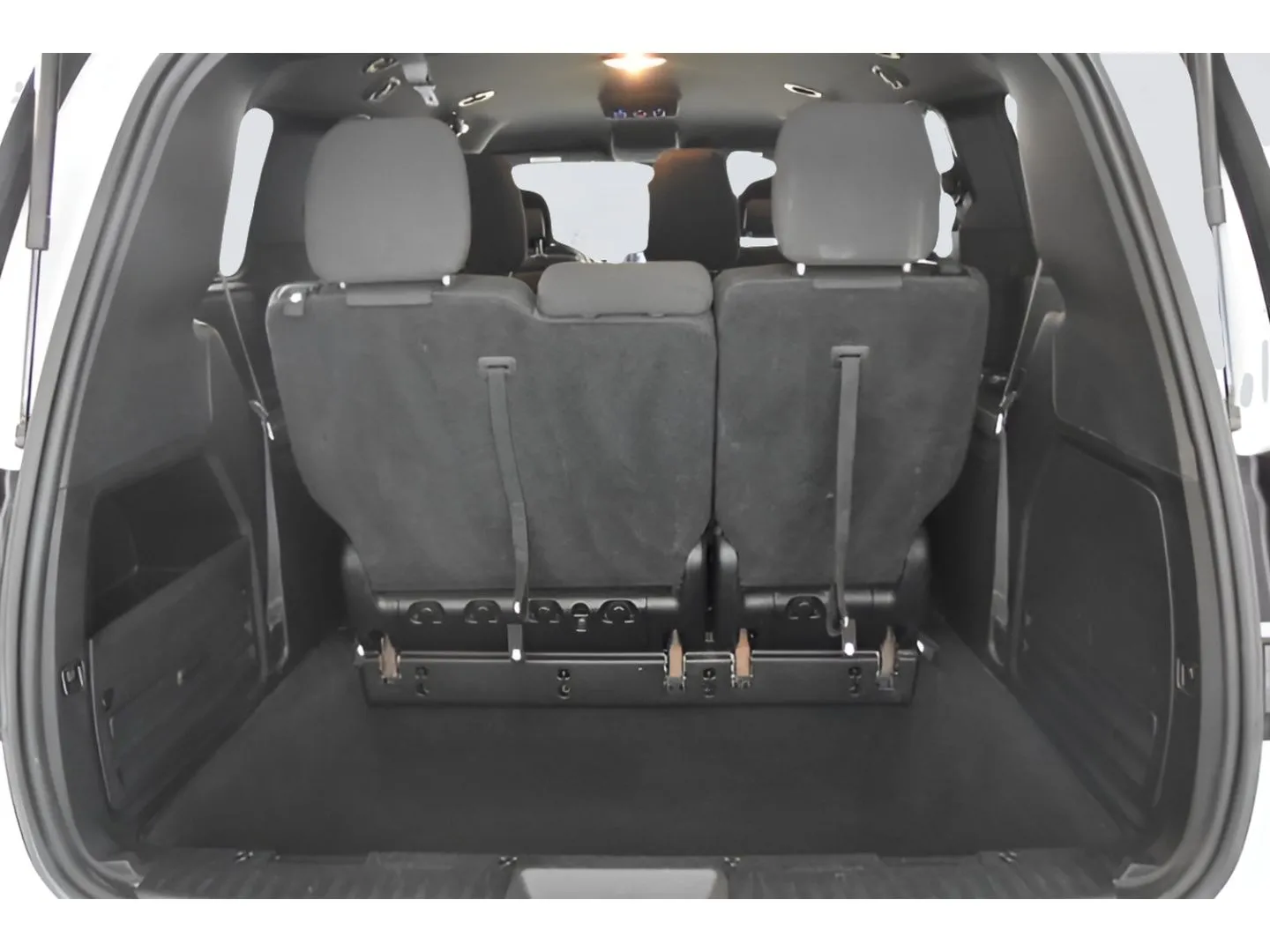 2018 Dodge Grand Caravan SE photo 12