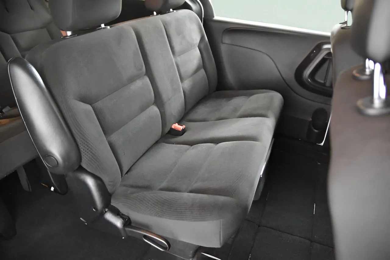 2018 Dodge Grand Caravan SE photo 24