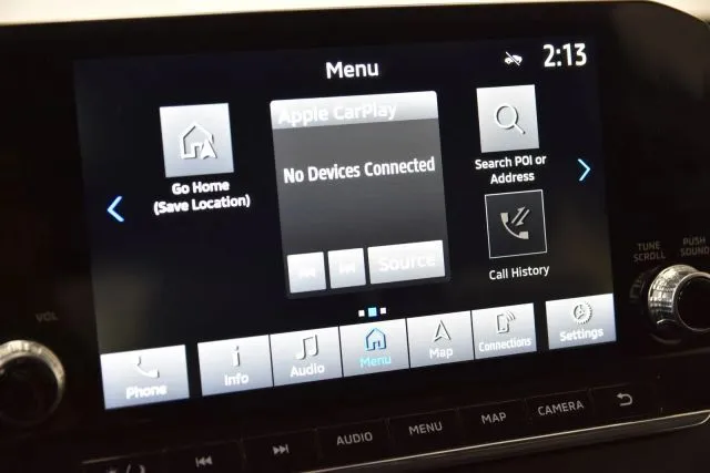 2024 Mitsubishi Outlander SE photo 9