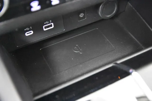 2024 Mitsubishi Outlander SE photo 36