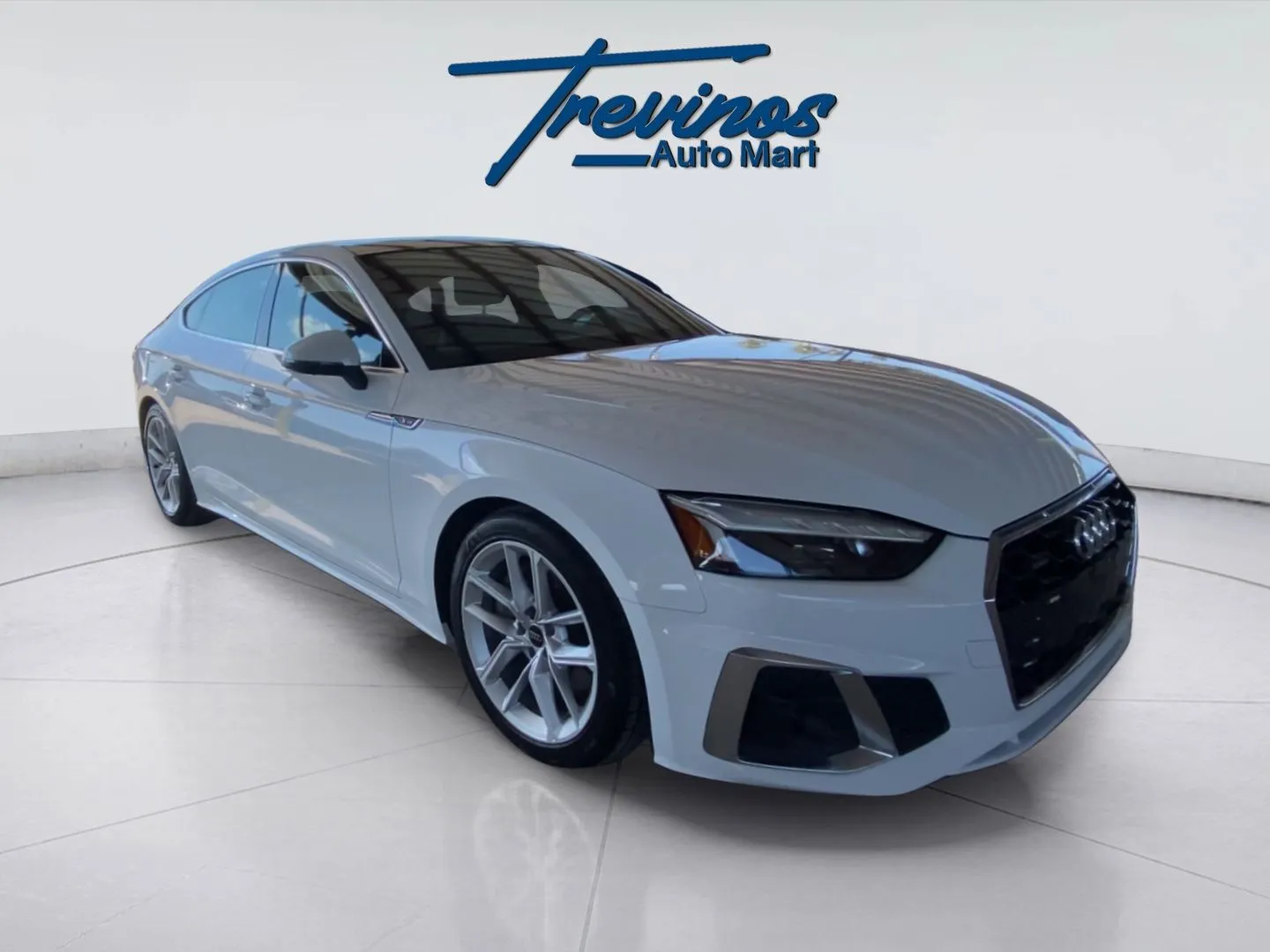 2024 Audi A5 45 S line Premium Plus photo 3