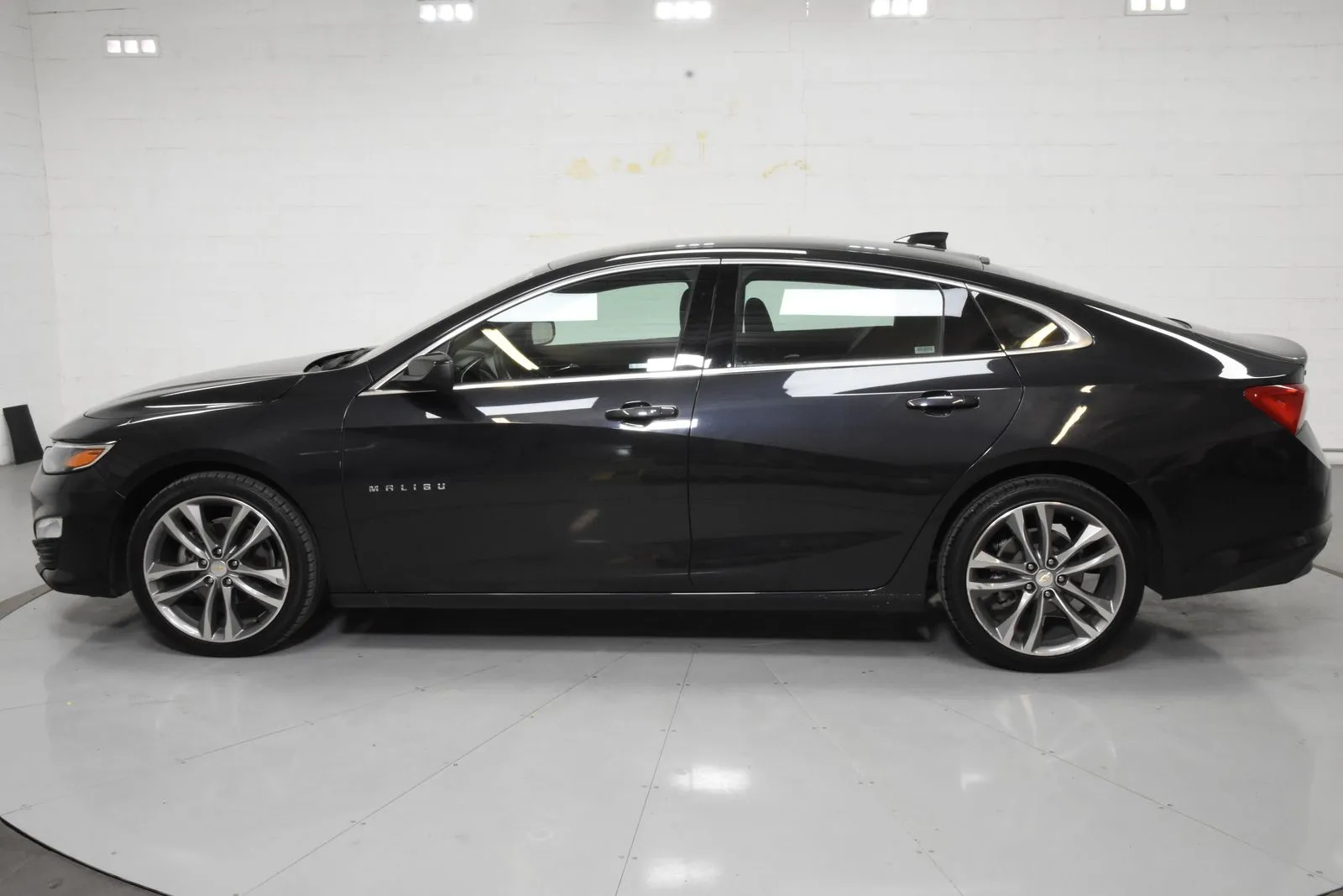2023 Chevrolet Malibu 1LT photo 17