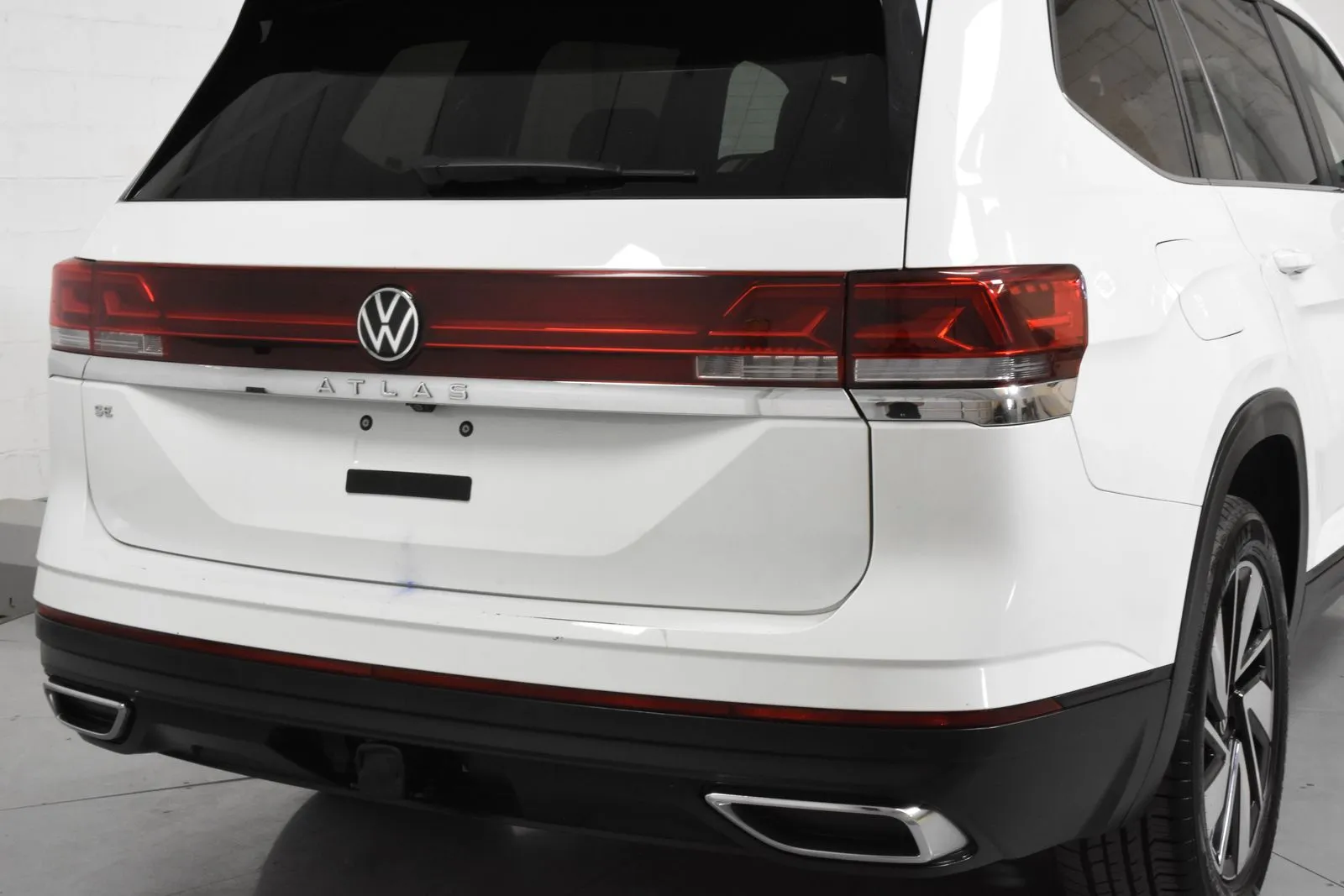 2024 Volkswagen Atlas SE Technology photo 26