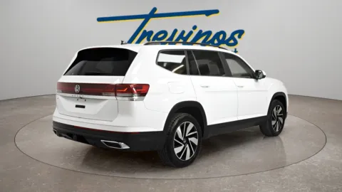Photos of 2024 Volkswagen Atlas 2.0T SE w/Technology for sale in McAllen, TX at Trevinos Auto Mart