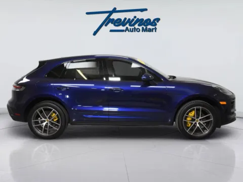 More photos of 2022 Porsche Macan at Trevinos Auto Mart, TX