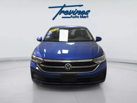 More photos of 2024 Volkswagen Jetta 1.5T SE at Trevinos Auto Mart, TX