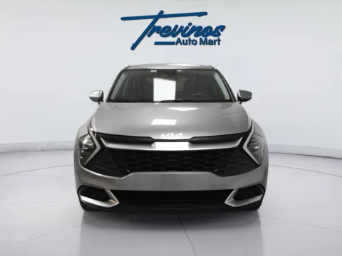 More photos of 2024 Kia Sportage LX at Trevinos Auto Mart, TX