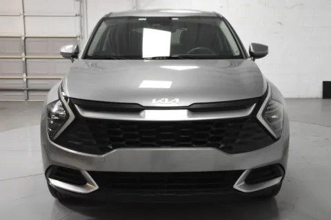 More photos of 2024 Kia Sportage LX at Trevinos Auto Mart, TX