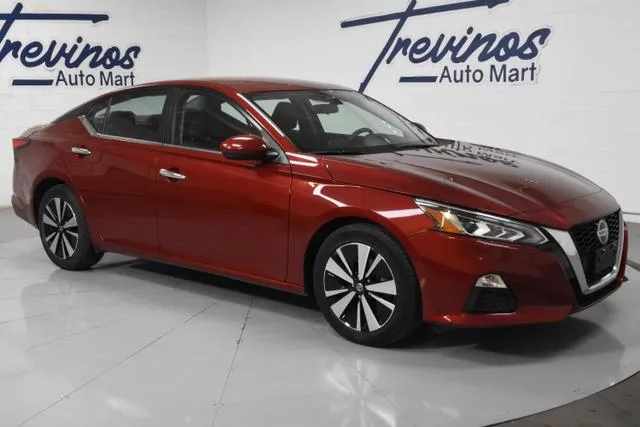 2021 Nissan Altima 2.5 SV Sedan 4D for sale in McAllen, TX