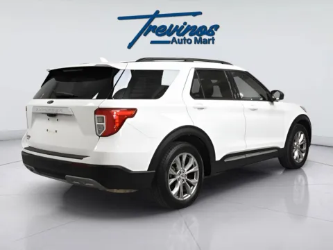 Photos of 2022 Ford Explorer XLT for sale in McAllen, TX at Trevinos Auto Mart