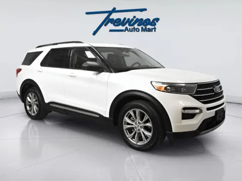White 2022 Ford Explorer XLT for sale in McAllen, TX
