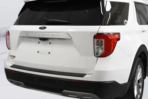 Another view of 2022 Ford Explorer XLT for sale in McAllen, TX at Trevinos Auto Mart