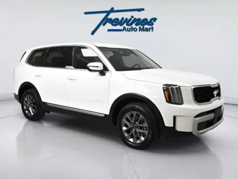 White 2025 Kia Telluride LX for sale in McAllen, TX
