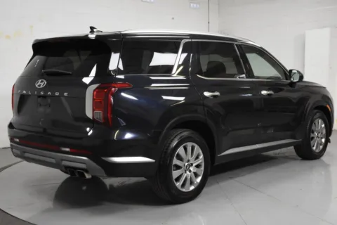 Photos of 2024 Hyundai Palisade SEL for sale in McAllen, TX at Trevinos Auto Mart