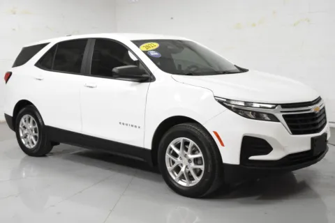 White 2022 Chevrolet Equinox LS for sale in McAllen, TX