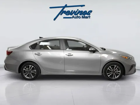 More photos of 2024 Kia Forte LXS at Trevinos Auto Mart, TX