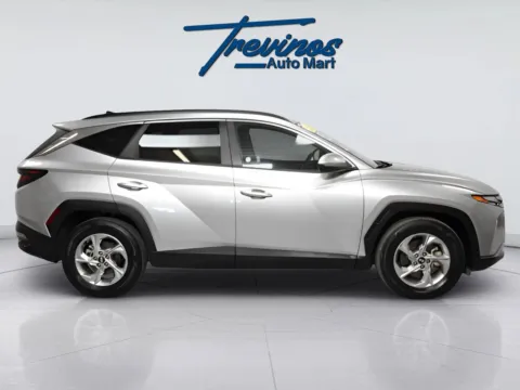 More photos of 2024 Hyundai Tucson SEL at Trevinos Auto Mart, TX