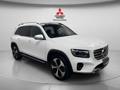 Photos of 2025 Mercedes-Benz GLB 250 for sale in Countryside, IL at Countryside Mitsubishi