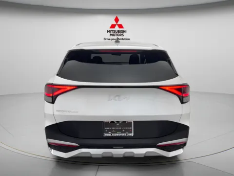 More photos of 2025 Kia Sportage LX at Countryside Mitsubishi, IL