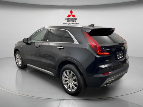 More photos of 2023 Cadillac XT4 Premium Luxury at Countryside Mitsubishi, IL