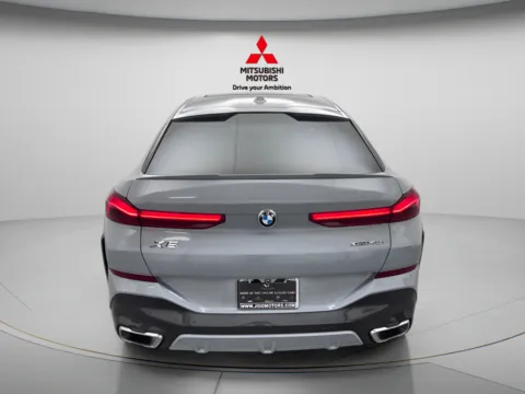 More photos of 2026 BMW X6 xDrive40i at Countryside Mitsubishi, IL