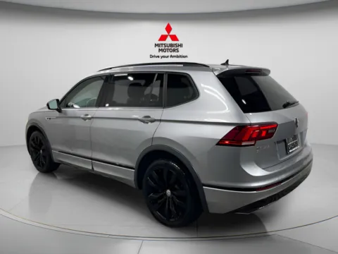 More photos of 2021 Volkswagen Tiguan 2.0T SE R-Line Black at Countryside Mitsubishi, IL