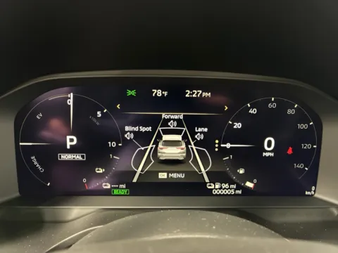 More photos of 2026 Mitsubishi Outlander PHEV Black Edition at Countryside Mitsubishi, IL
