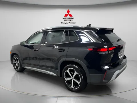 More photos of 2026 Volkswagen Tiguan 2.0T SE at Countryside Mitsubishi, IL