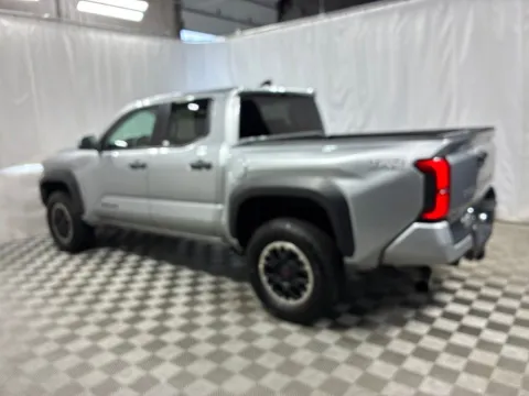More photos of 2026 Toyota Tacoma TRD Off-Road at Countryside Mitsubishi, IL