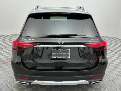 More photos of 2025 Mercedes-Benz GLE 350 at Countryside Mitsubishi, IL