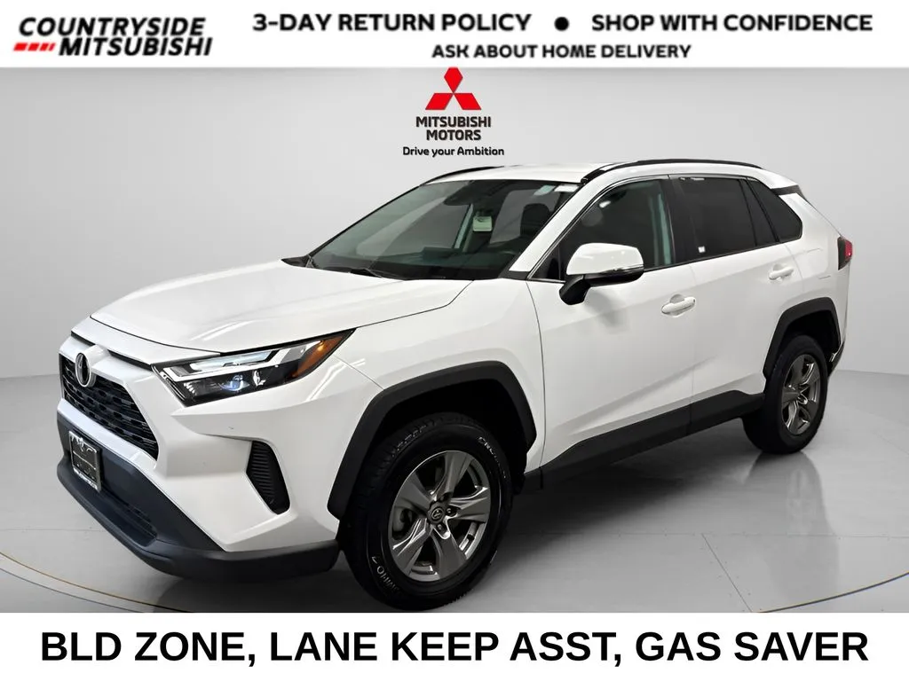 White 2024 Toyota RAV4 XLE for sale in Countryside, IL