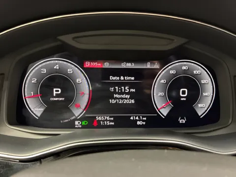 More photos of 2024 Audi Q7 45 Premium Plus at Countryside Mitsubishi, IL