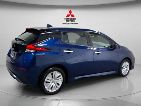 Another view of 2025 Nissan Leaf S for sale in Countryside, IL at Countryside Mitsubishi