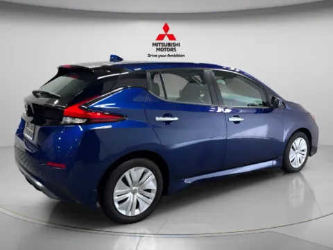 Another view of 2025 Nissan Leaf S for sale in Countryside, IL at Countryside Mitsubishi
