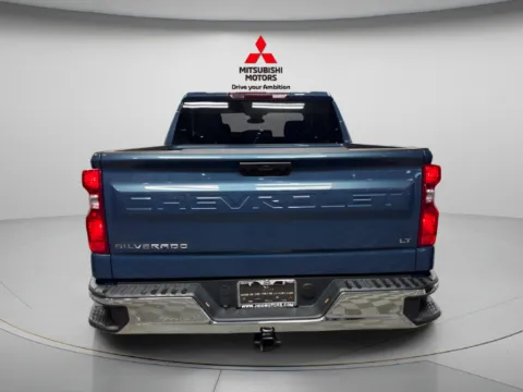 More photos of 2024 Chevrolet Silverado 1500 LT at Countryside Mitsubishi, IL