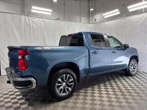 Another view of 2024 Chevrolet Silverado 1500 LT for sale in Countryside, IL at Countryside Mitsubishi