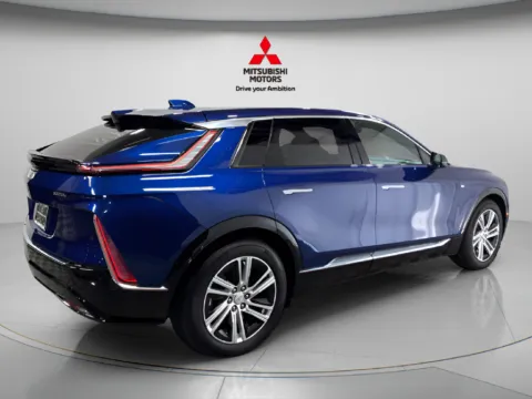 Another view of 2024 Cadillac LYRIQ Tech for sale in Countryside, IL at Countryside Mitsubishi