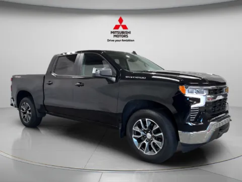 Photos of 2023 Chevrolet Silverado 1500 LT for sale in Countryside, IL at Countryside Mitsubishi