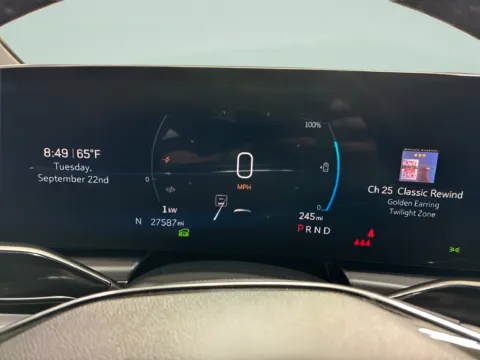 More photos of 2024 Cadillac LYRIQ Tech at Countryside Mitsubishi, IL