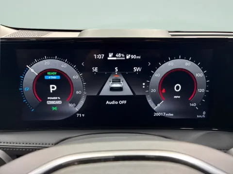 More photos of 2024 Nissan Ariya ENGAGE e-4ORCE at Countryside Mitsubishi, IL