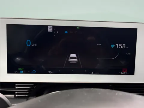 More photos of 2024 Hyundai IONIQ 5 SEL at Countryside Mitsubishi, IL