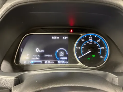 More photos of 2025 Nissan Leaf S at Countryside Mitsubishi, IL