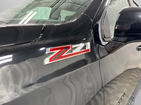 More photos of 2025 Chevrolet Suburban Z71 at Countryside Mitsubishi, IL