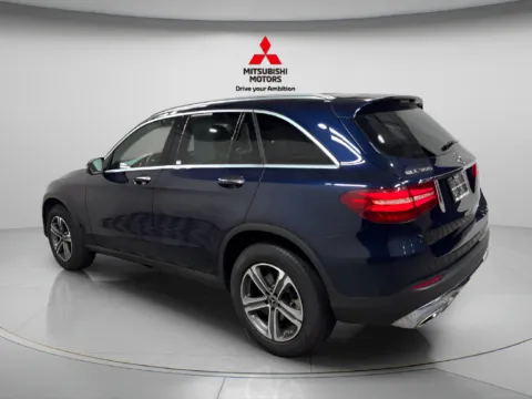More photos of 2018 Mercedes-Benz GLC 300 at Countryside Mitsubishi, IL