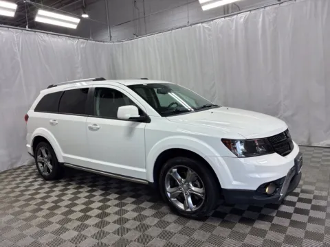 Photos of 2016 Dodge Journey Crossroad for sale in Countryside, IL at Countryside Mitsubishi